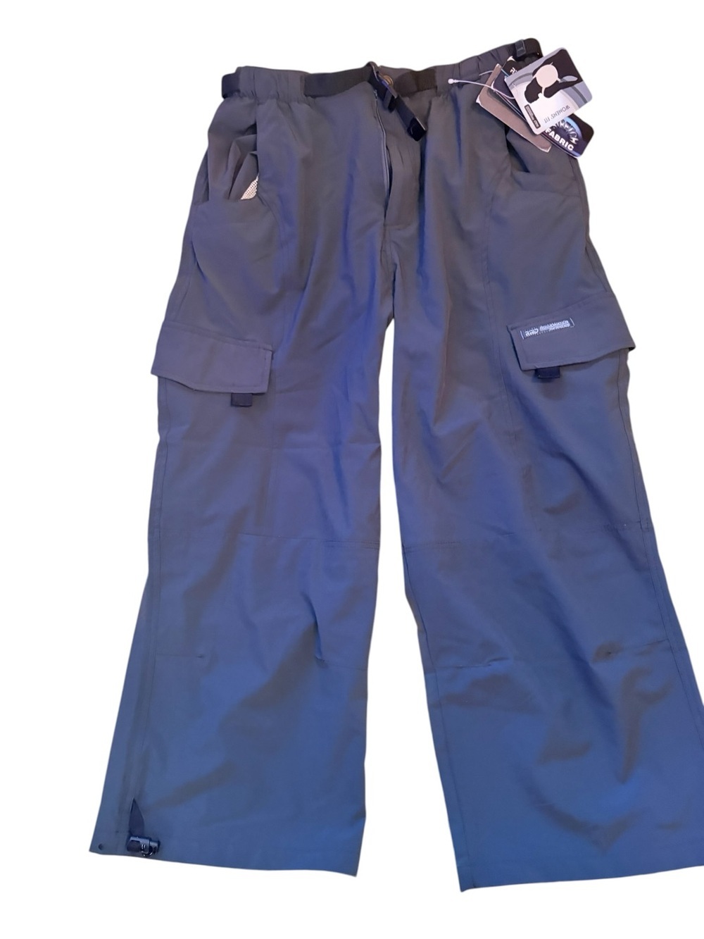 Women’s Cargo Pants with Utility Pockets